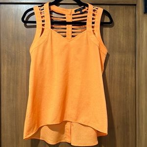 Super cute button down tank